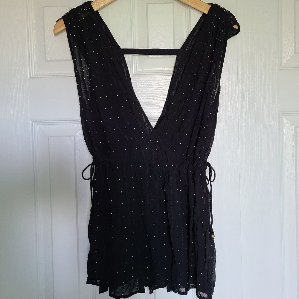 French Connection Beaded deep v-neck tank top - Sz 6